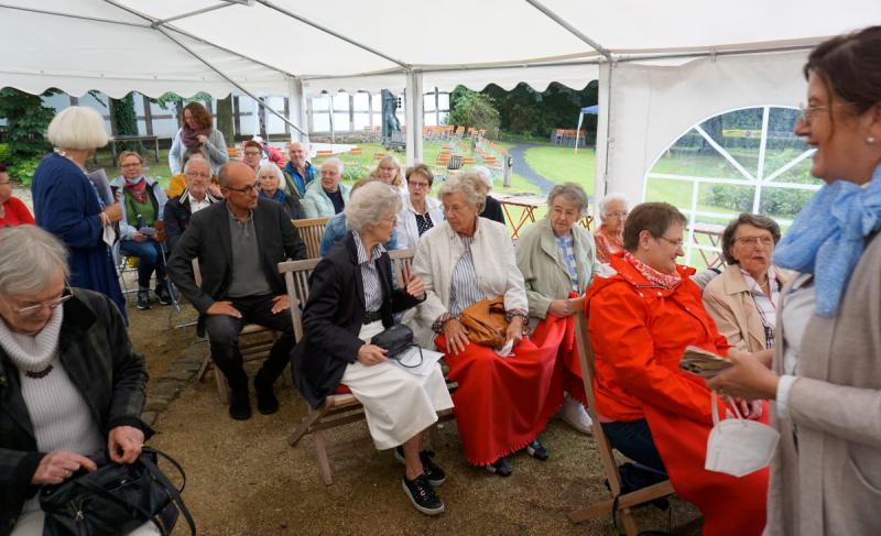 Vor dem Gottesdienst