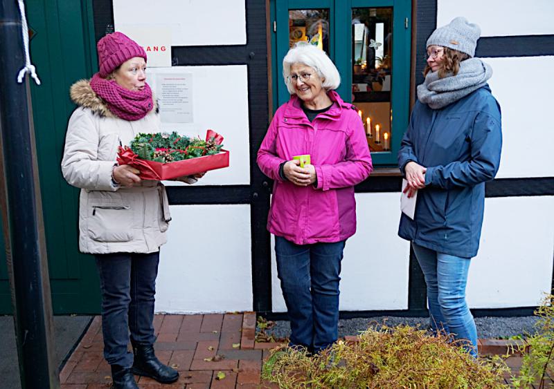 Übergabe des Geschenks